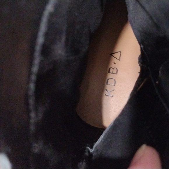 Kelsi Dagger black leather ankle booties. Size 6 - Picture 2 of 13